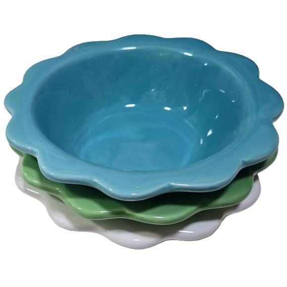 MSC 3- Small Mt. Clemens Pottery Bowls Blue/Green/White Scalloped Floral-Shaped - Picture 1 of 6